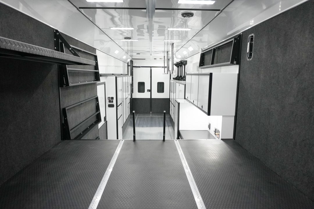 inTech Gooseneck Trailer