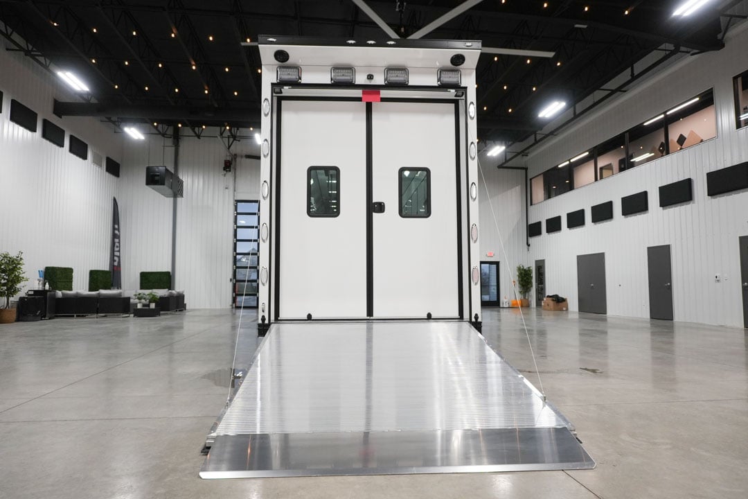 inTech Gooseneck Trailer