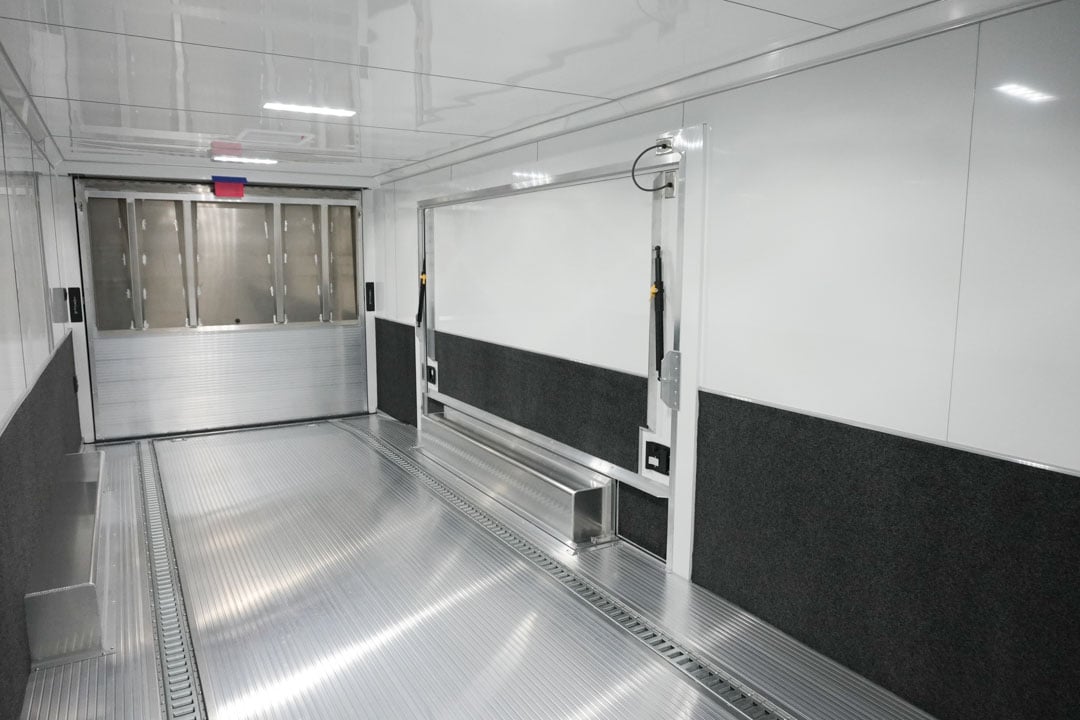 inTech Gooseneck Trailer