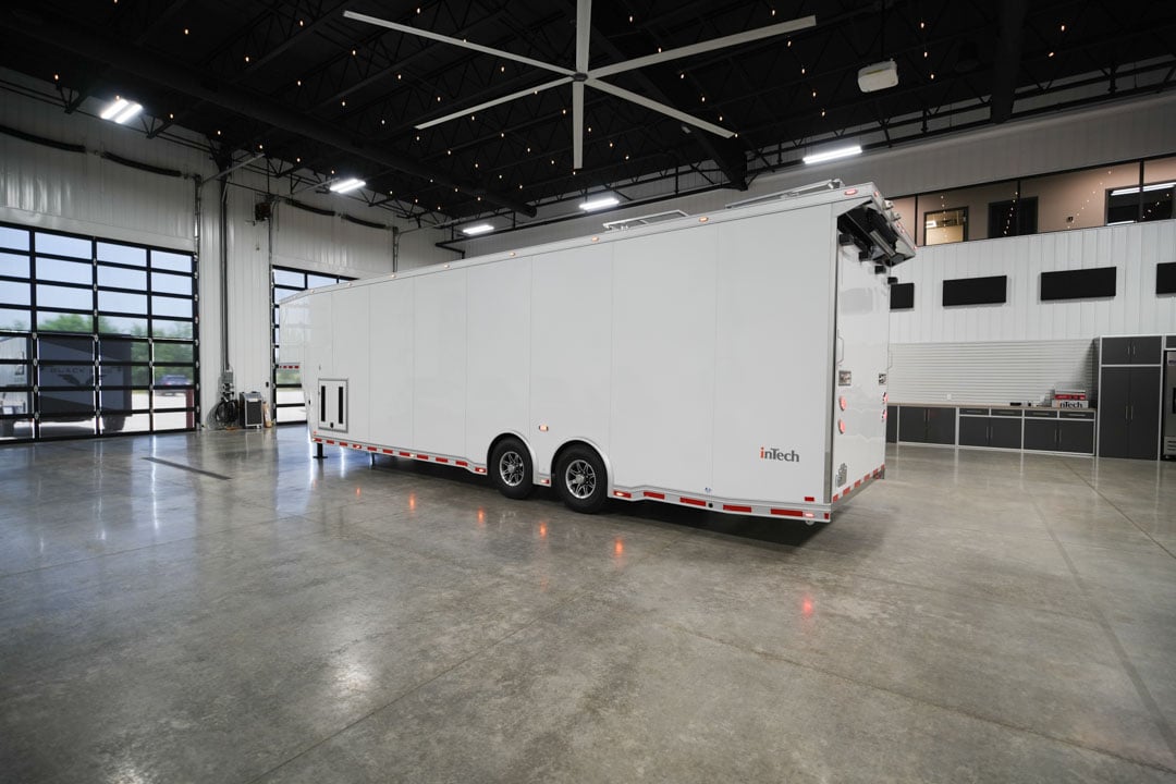 inTech Gooseneck Trailer