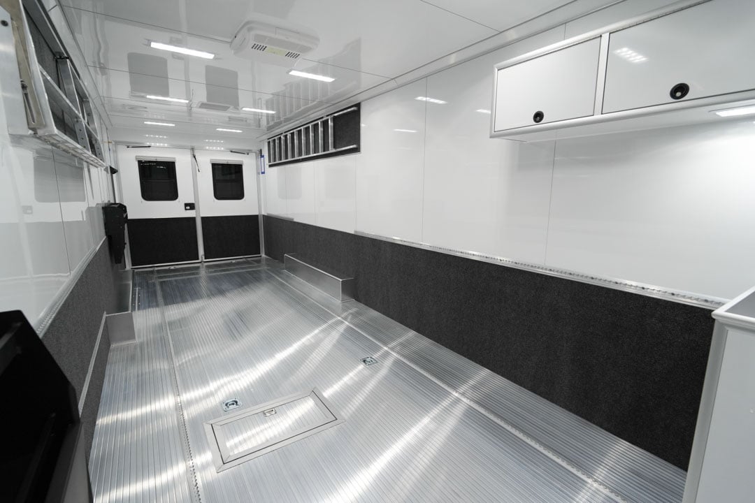 inTech Gooseneck Trailer
