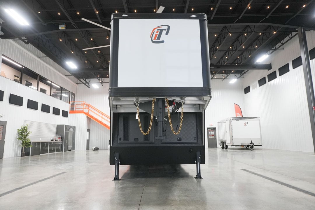 inTech Gooseneck Trailer