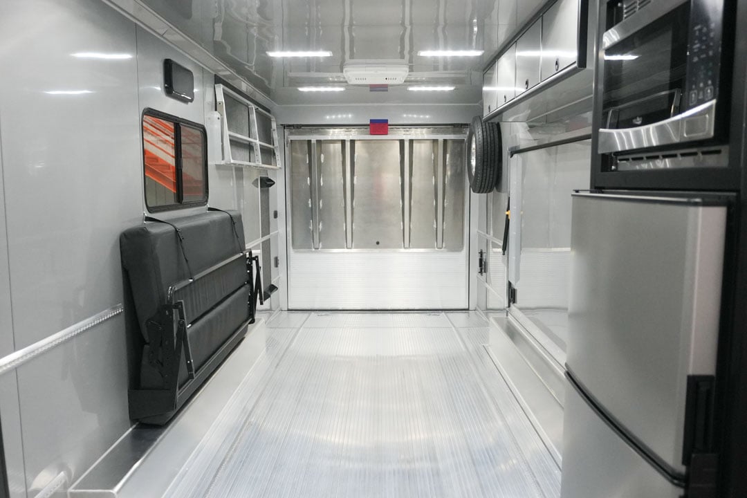 inTech Gooseneck Trailer