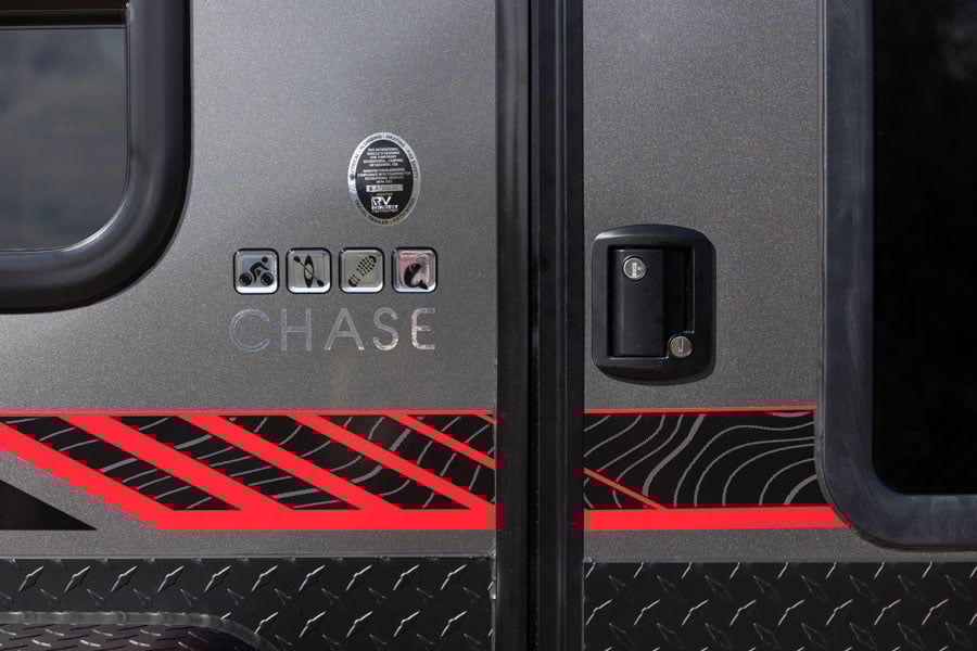 Flyer Chase interior